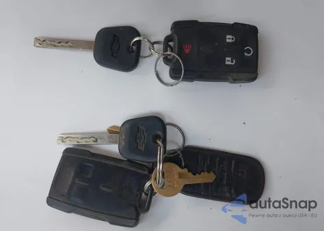 2016 Chevrolet Silverado 1500 1Lt z USA, uszkodzony, nr VIN 3GCUKREC6GG320738